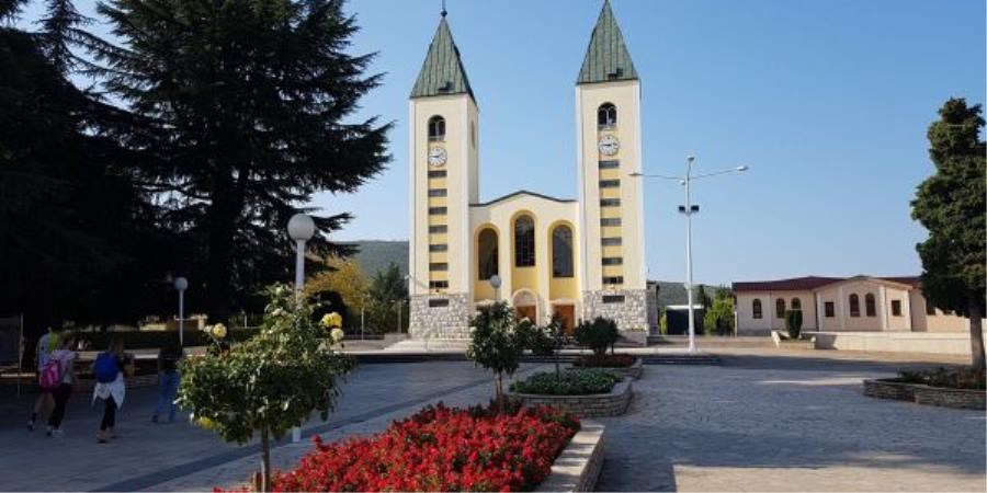 Doček nove godine za katoličke samce u Međugorju i Prozorju