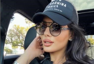 SKINULA SE ĐOKOVIĆEVA BIVŠA! Trbušnjaci, butine i SILIKONI razvalili net! Progovorila o najboljem teniseru: Nole nije PAPUČAR!