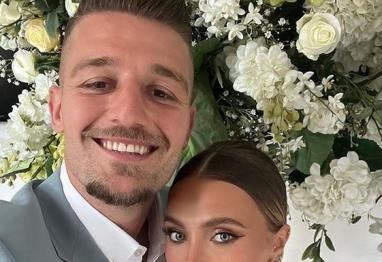 Sergej dao DRUGI GOL KAMERUNU, a njegova izabranica je najlepša žena fudbalera - IZGLEDA KAO TOP MODEL